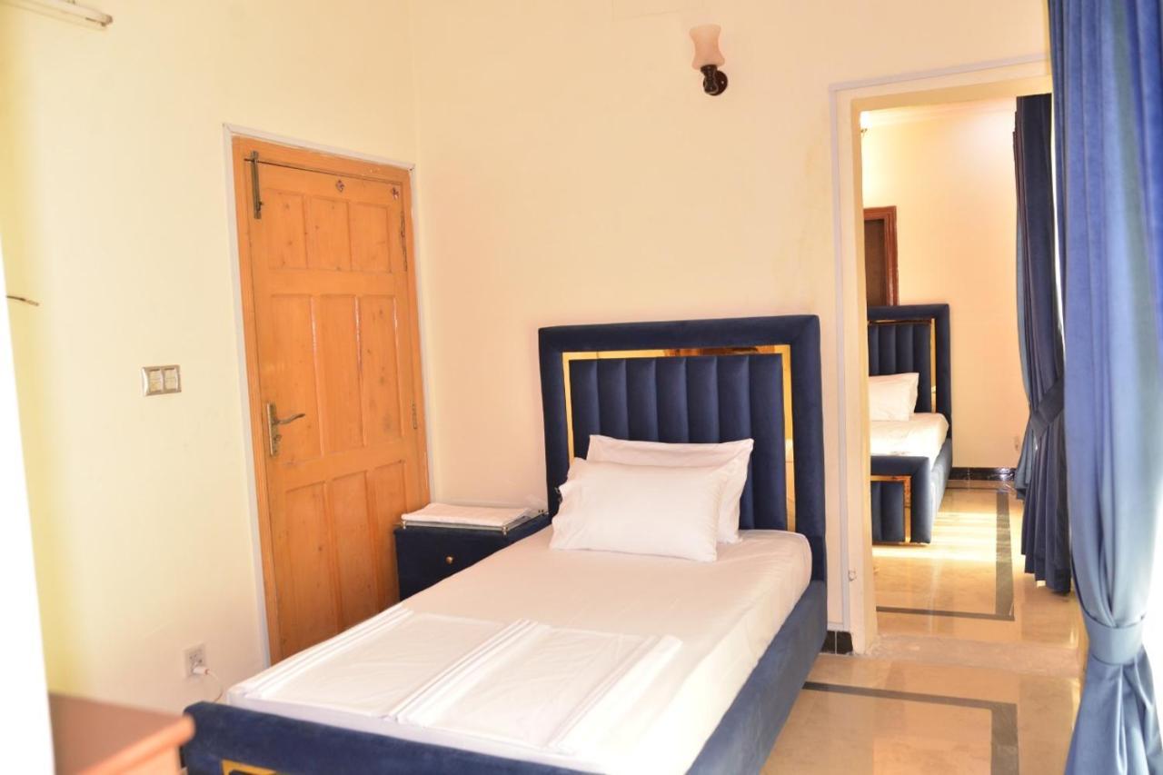 Redbury Guesthouse Islamabad Exterior foto